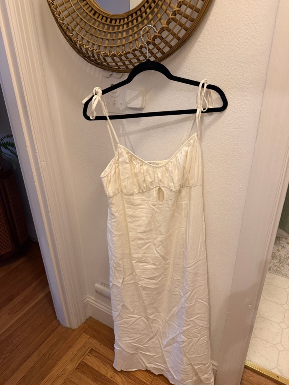 NA-KD Cream Tie-Shoulder midi linen dress